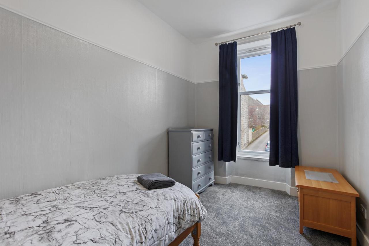 Lovely 3 Bedroom Apartment In Aberdeen Centre エクステリア 写真