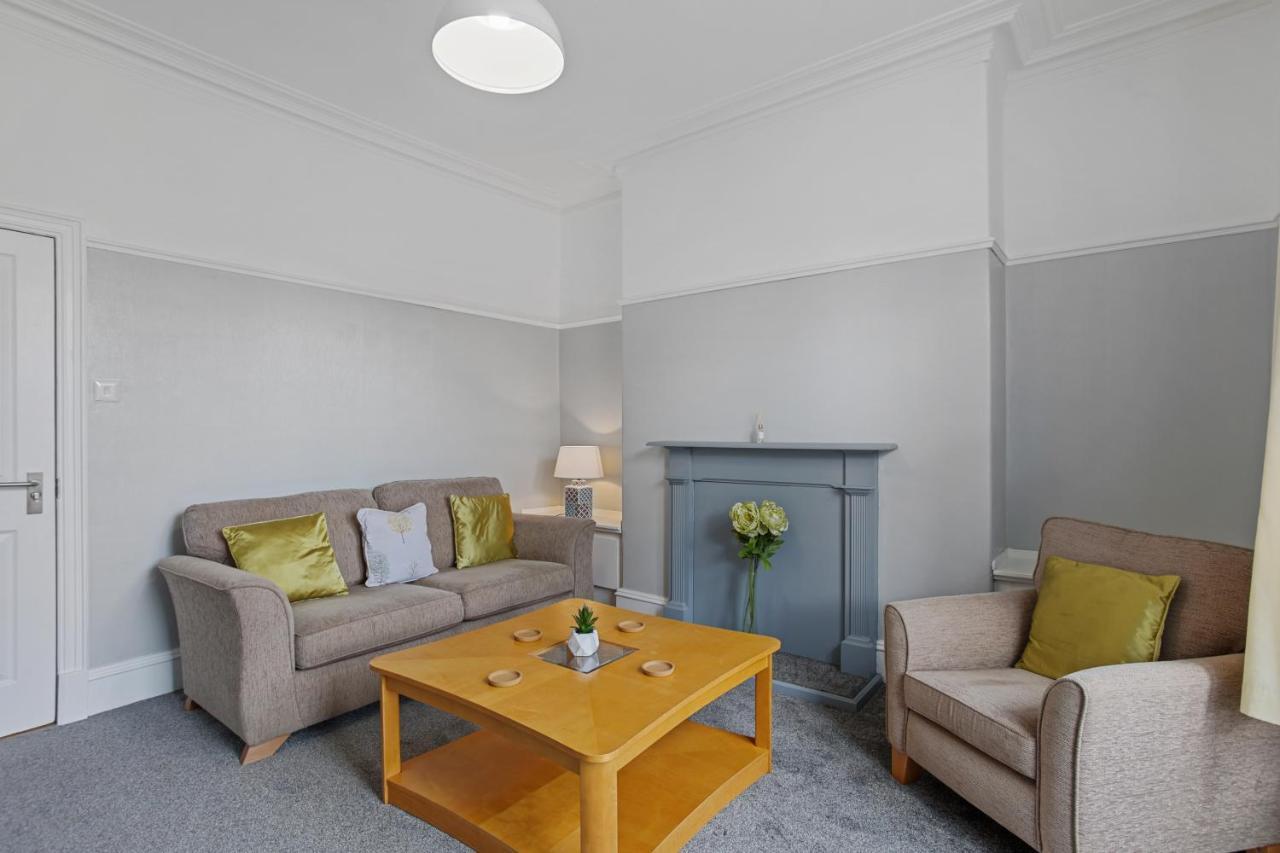 Lovely 3 Bedroom Apartment In Aberdeen Centre エクステリア 写真